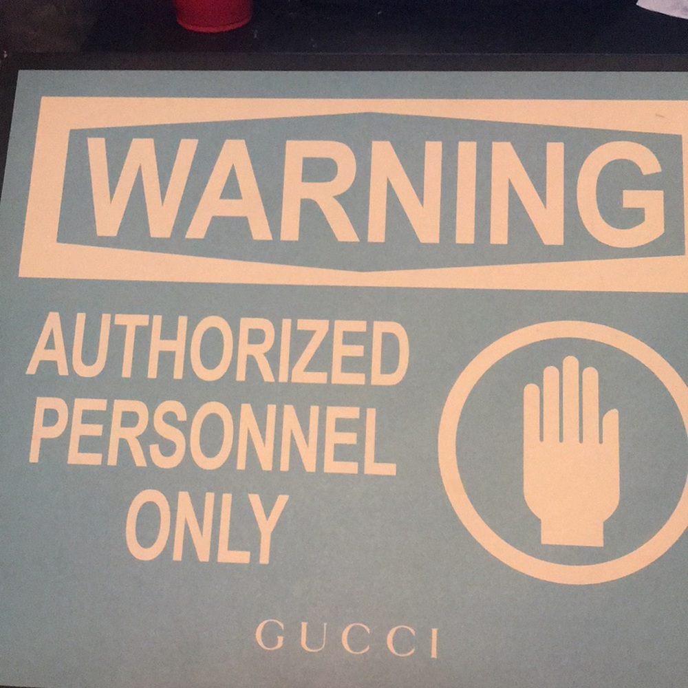 Authentic Gucci shoe - Picture 5 of 6